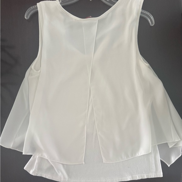 Casual couture by green envelope cream top - Picture 2 of 3